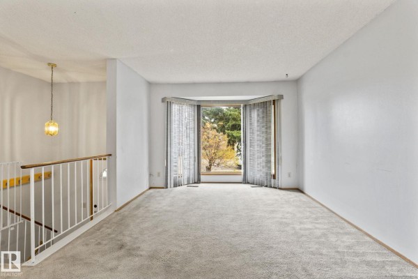 Bedroom 2 - 1416 49a St Nw, Edmonton, AB T6L6H6 Photo 5