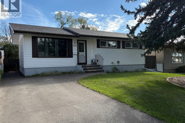 Residential for sale at 1416 Ashley Drive, Swift Current, SK - MLS® mYH7u8
