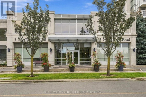 1417 - 15 North Park Road, Vaughan, ON L4J0A1 Photo 4