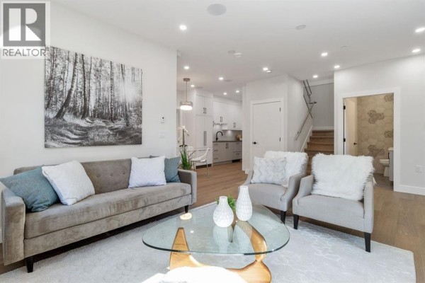 1417 E 10 Avenue, Vancouver, BC V6N2N7 Photo 5