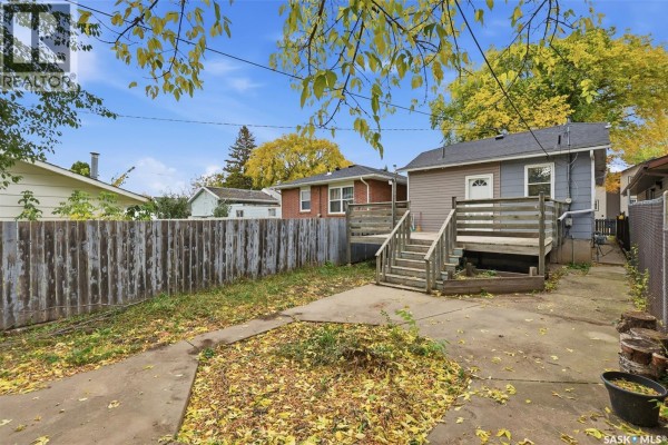 Den - 1417 G Avenue N, Saskatoon, SK S7L2A8 Photo 4