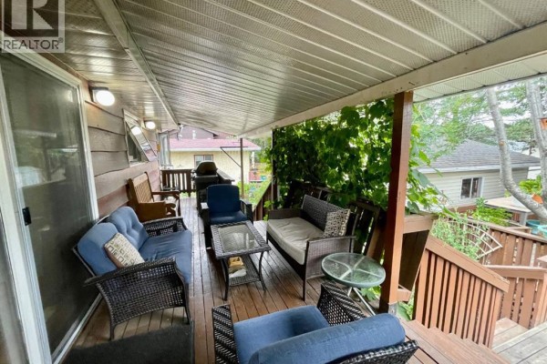 Dining room - 1418 53 Street, Edson, AB T7E1H5 Photo 4
