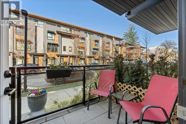 142 545 E 2nd Street, North Vancouver, BC V7L1E1 Photo 2