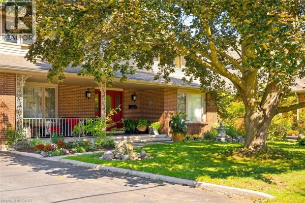 4pc Bathroom - 142 Carson Drive, Kitchener, ON N2B2Z2 Photo 4