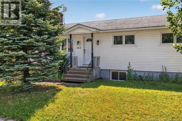 3pc Bathroom - 142 Crandall, Moncton, NB E1C4E3 Photo 3