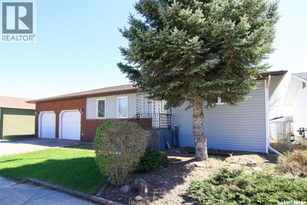 142 Darlington Street E, Yorkton