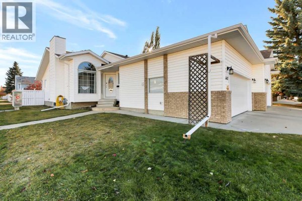 Primary Bedroom - 142 Doran Crescent, Red Deer, AB T4R1M9 Photo 3