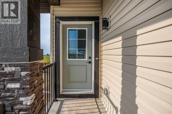 142 Lakewood Crescent, Strathmore, AB, photo 3