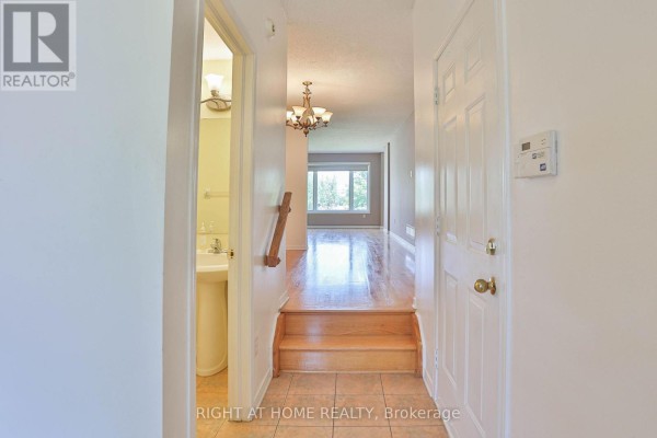 Bedroom 4 - 142 Lilibet Crescent E, Ottawa, ON K1V2A1 Photo 4