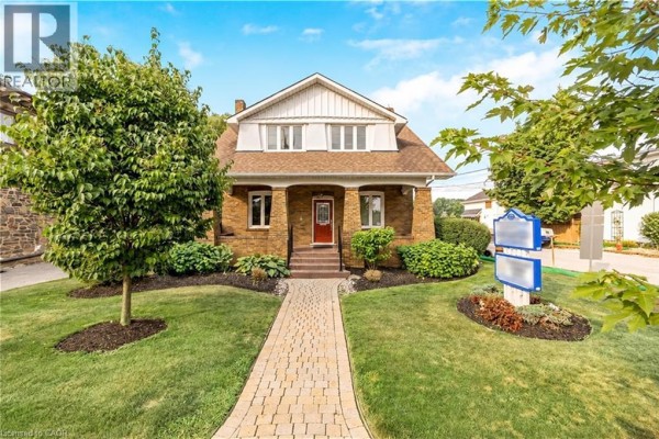 142 Martin Street Unit# 2, Milton, ON L9T2R2 Photo 2