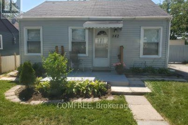 Kitchen - 142 Mcarthur Avenue, Welland, ON L3B2J9 Photo 3
