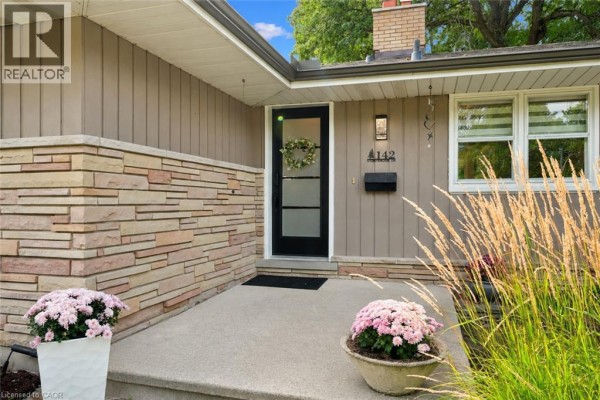 Bonus Room - 142 Stonybrook Drive, Kitchener, ON N2M4L7 Photo 4