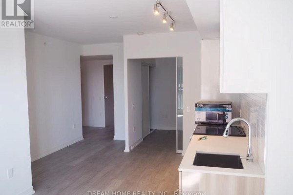 Kitchen - 1420 - 251 Jarvis Street, Toronto, ON M5B0C3 Photo 3