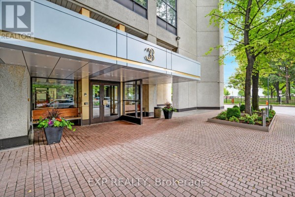 Living room - 1420 - 33 Harbour Square, Toronto, ON M5J2G2 Photo 2