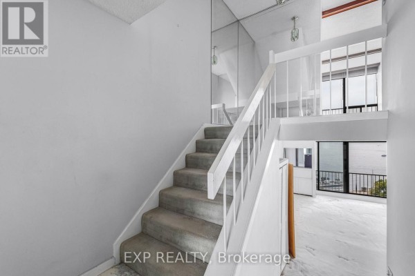 Bedroom 2 - 1420 - 33 Harbour Square, Toronto, ON M5J2G2 Photo 5