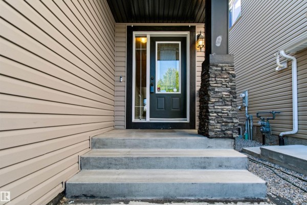 Bedroom 2 - 1420 158 St Sw, Edmonton, AB T6T2S2 Photo 4