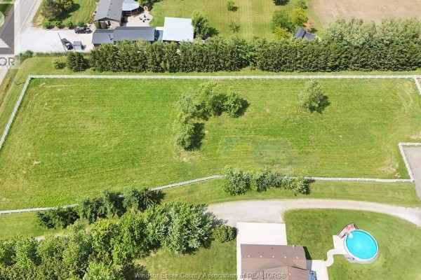1420 County Rd 31, Lakeshore, ON N0R1S0 Photo 4