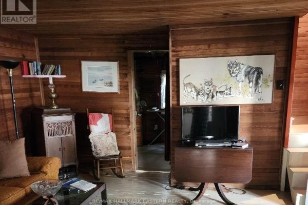 1420 Island 76 Stoney Lake, North Kawartha, ON K0L2H0 Photo 5