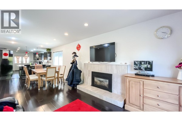 1420 Park Drive, Vancouver, BC V6P2K7 Photo 5