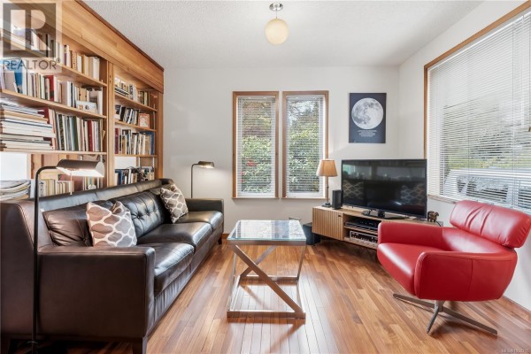 Primary Bedroom - 1420 Smithdale Rd, Ucluelet, BC V0R3A0 Photo 4