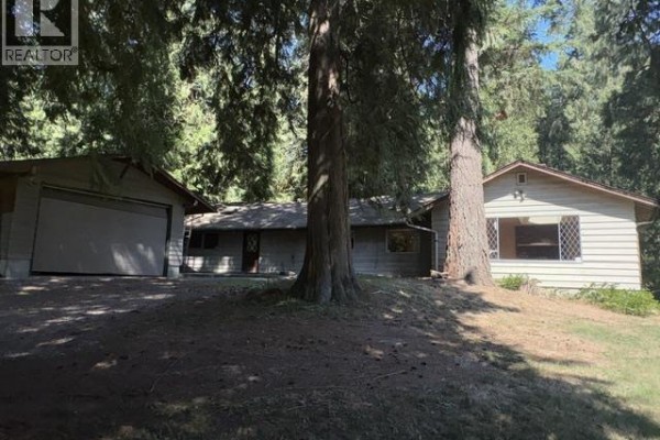 14202 Marc Road, Maple Ridge, BC V4R2G5 Photo 3