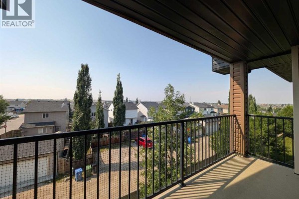 Primary Bedroom - 1421, 8 Bridlecrest Drive Sw, Calgary, AB T2Y0H6 Photo 4