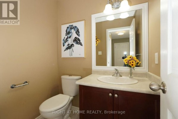 Primary Bedroom - 1422 Mickleborough Drive, London North, ON N6G5R5 Photo 5