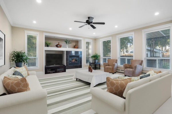 14225 69a Avenue, Surrey, BC V3W1A5 Photo 4