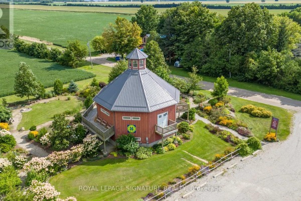 14226 Talbot Trail Road, Chatham Kent, ON N0L1X0 Photo 4