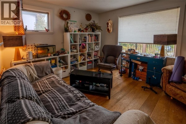 Partial bathroom - 1424 Falls Street, Nelson, BC V1L1J4 Photo 5