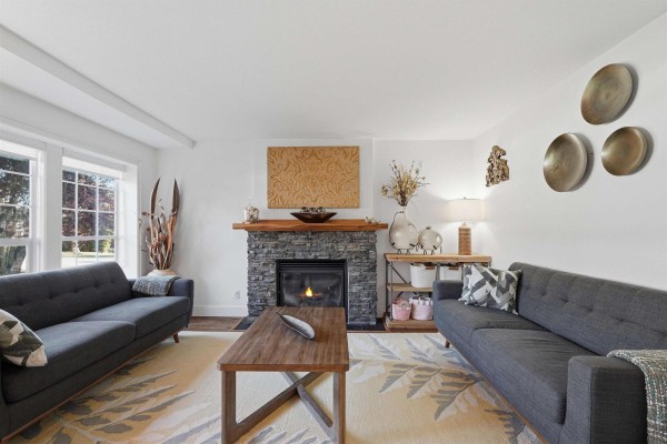 1425 129 Street, Surrey, BC V4A3X9 Photo 4