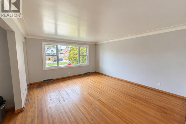 Bedroom - 1425 Giles Boulevard East, Windsor, ON N9A4H2 Photo 5