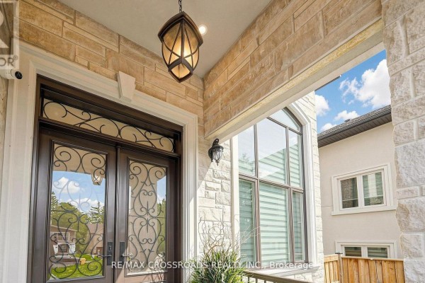 1427 Rosebank Road, Pickering, ON, photo 3