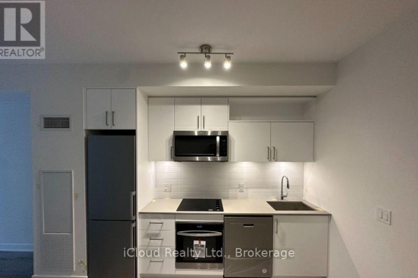 Den - 1429 - 70 Princess Street, Toronto, ON M5A0X6 Photo 3