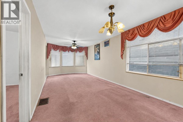 1429 E 11 Avenue, Vancouver, BC V5N1Y6 Photo 4