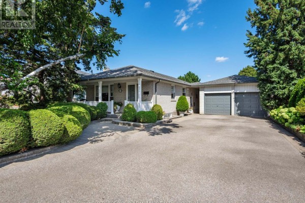 143 Dudley Avenue, Markham