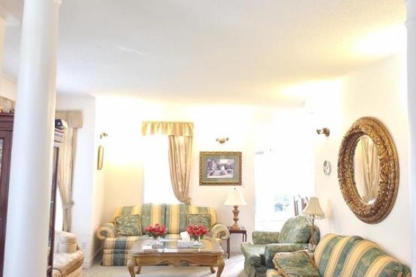 Family room - 143 Huntingfield Street, Vaughan, ON L4K5S5 Photo 4