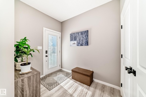 Primary Bedroom - 143 Larch Cr, Leduc, AB T9E1N3 Photo 5