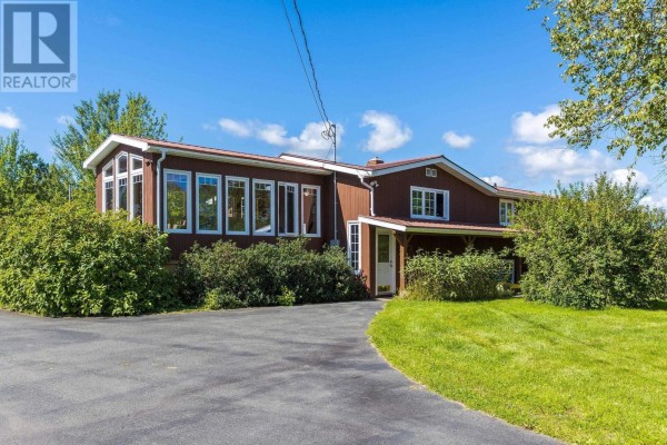 Sunroom - 143 Oliver Road, Hazel Glen, NS B0K2A0 Photo 3