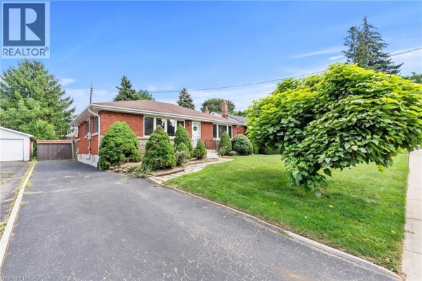 143 West 25th Street, Hamilton, ON, photo 2