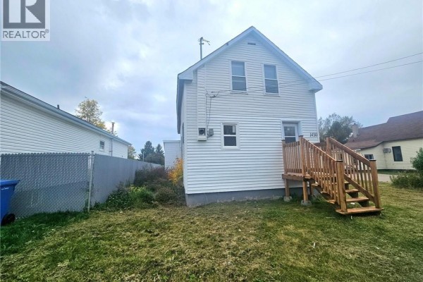 Primary Bedroom - 1430 St. Mary Avenue, Bathurst, NB E2A2E3 Photo 3