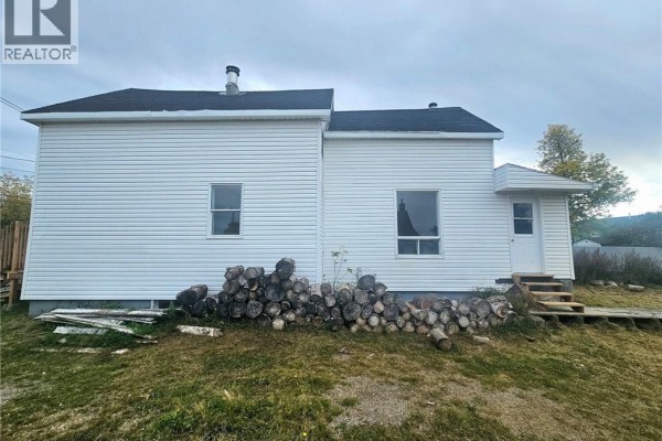 3pc Bathroom - 1430 St. Mary Avenue, Bathurst, NB E2A2E3 Photo 5