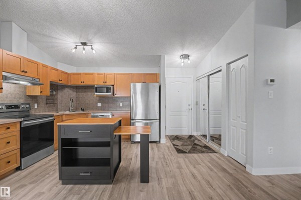 Dining room - #1432 9363 Simpson Dr Nw, Edmonton, AB T6R0N2 Photo 2