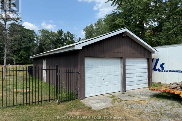 1432 County Rd 2 Road, Elizabethtown Kitley, ON, photo 2