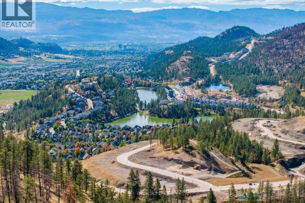 1432 Whistling Pine Place, Kelowna, BC V1V0J3 Photo 5