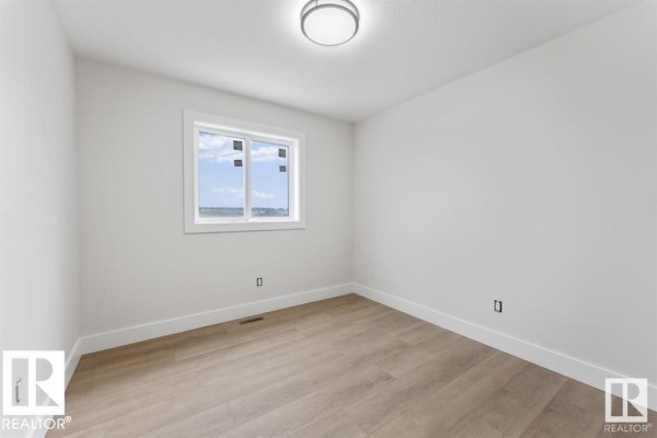 Primary Bedroom - 1432 Wildrye Cr, Cold Lake, AB T9M0K6 Photo 5
