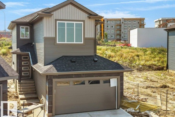 Kitchen - 1433 Osprey Ct Nw, Edmonton, AB T5S0X4 Photo 3