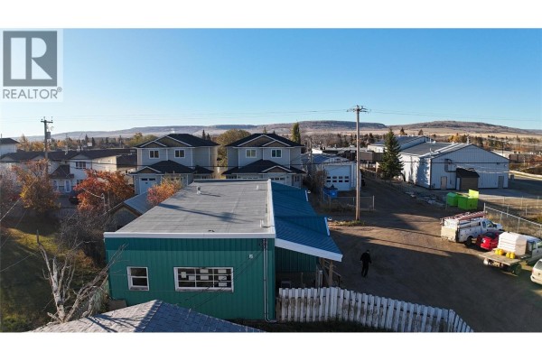 Laundry room - 1433/1437 101 Avenue, Dawson Creek, BC V1G2A6 Photo 4