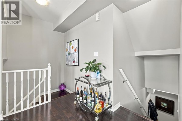 Primary Bedroom - 1437 Lakeshore Road E Unit# 201, Mississauga, ON L5E0A2 Photo 4