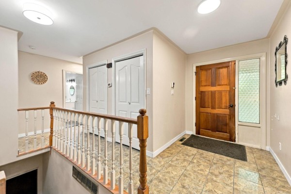 14373 115 Avenue, Surrey, BC V3R2P9 Photo 4